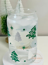 Load image into Gallery viewer, Christmas Trees 16 oz Color Changing Glass Can Cup
