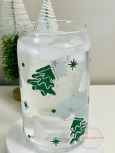 Load image into Gallery viewer, Christmas Trees 16 oz Color Changing Glass Can Cup
